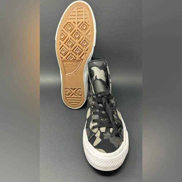 Converse Chuck Taylor II All-Star 2 Reflective
Camo Black W10 M8 - Picture 6 of 10